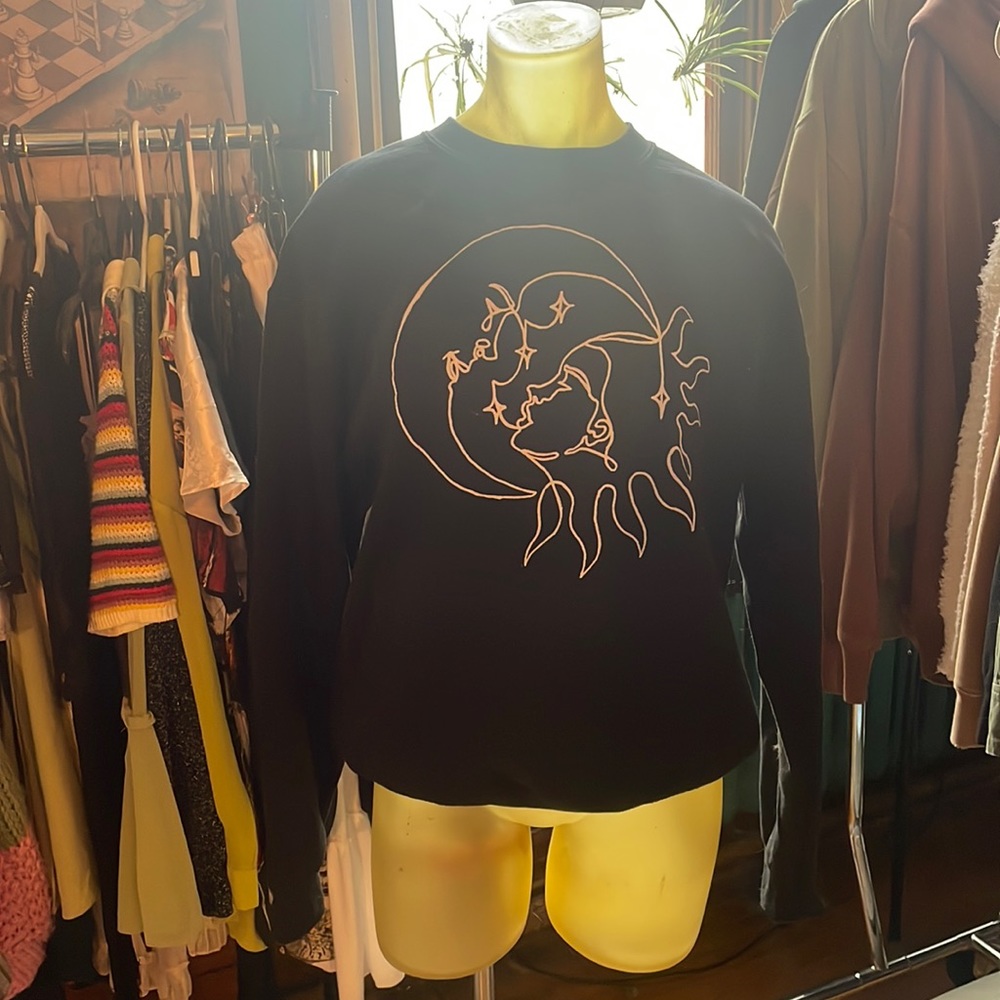 Black sun & moon crew neck